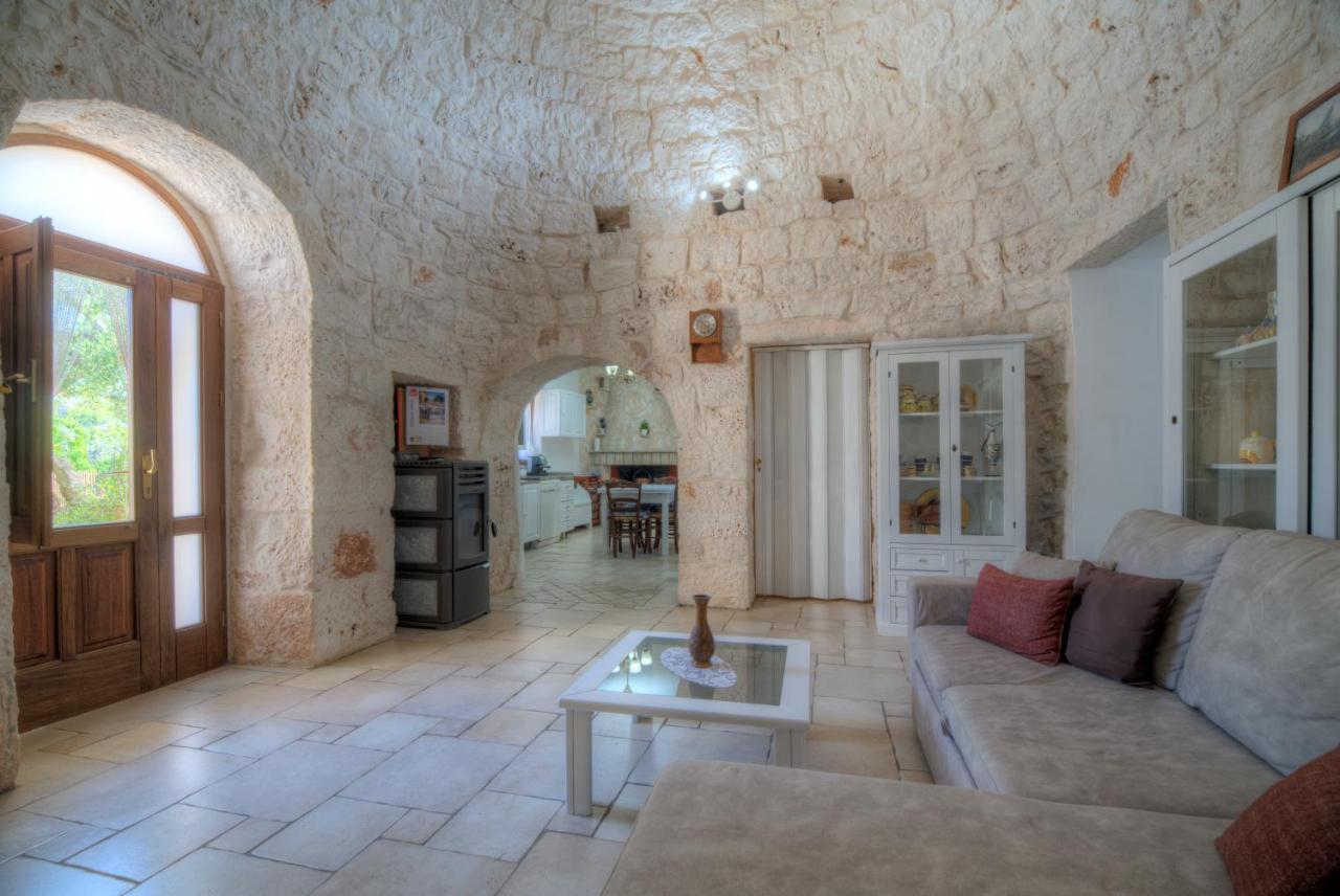 Вілла Trullo Paan By Typney Остуні Екстер'єр фото